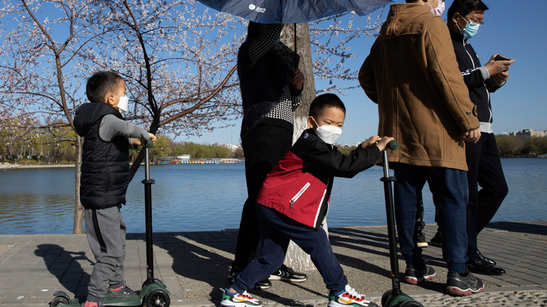 Κορωνοϊός: Η Ιαπωνία αναμένεται να ανοίξει και πάλι τα σχολεία μετά τις εαρινές διακοπές